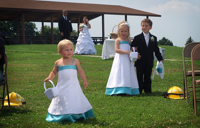 Дети на свадьбе